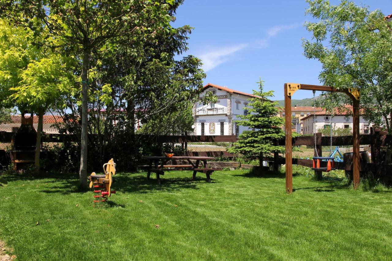 Casa Rural Juanserena Echarren Екстериор снимка