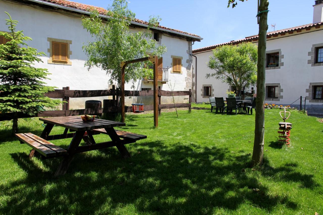 Casa Rural Juanserena Echarren Екстериор снимка